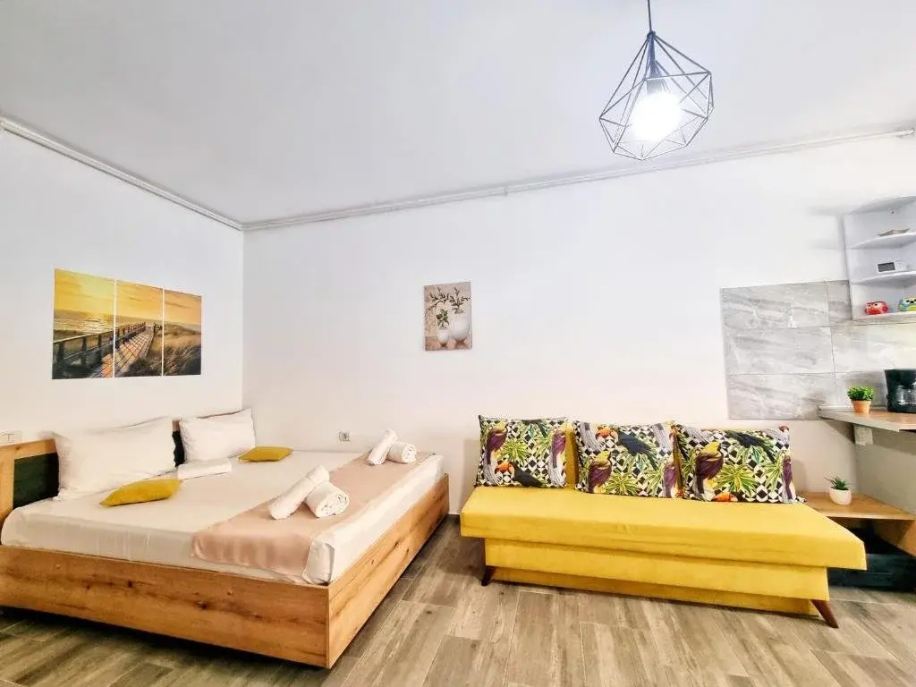Seven Eleven Luxury Apartment - фото 6