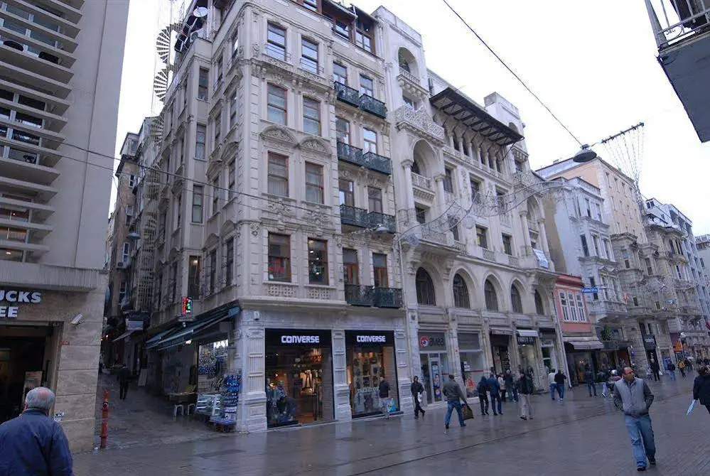 Hotel photo 1
