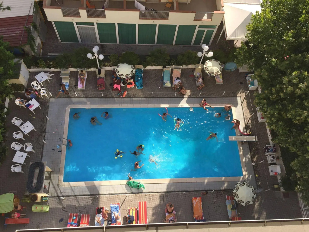 Hotel photo 9