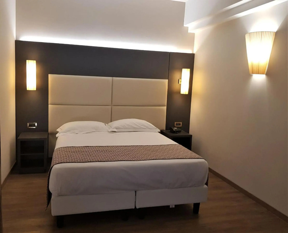 Hotel Astra Ferrara - Général