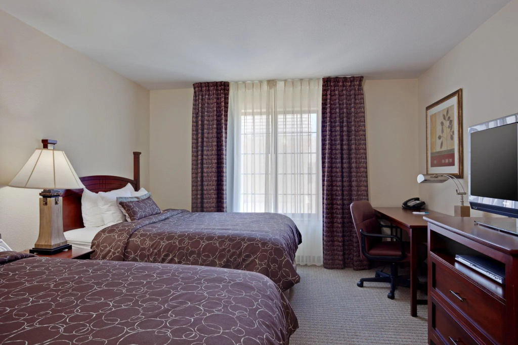 Staybridge Suites Palmdale by IHG - Chambres
