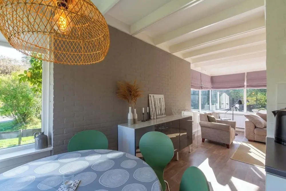 Bungalow in Sint Maartenszee Near Beach