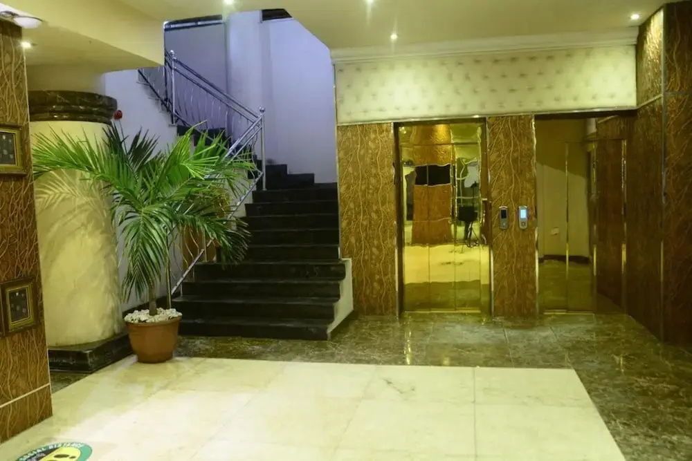 Hotel photo 12