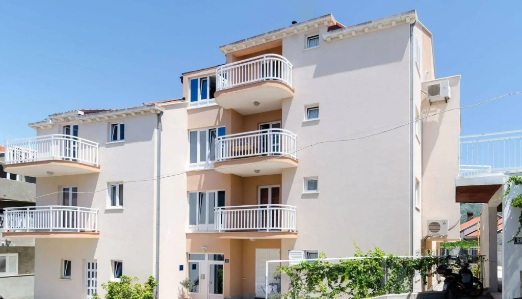 Burum Accommodation