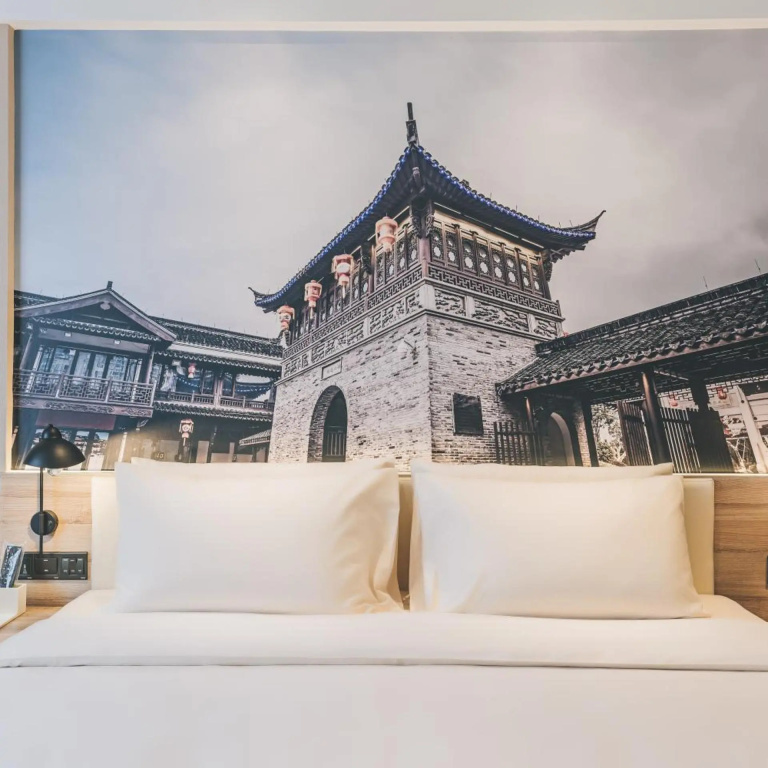 Atour Hotel Haining Leather City Nanguanxiang in Jiaxing