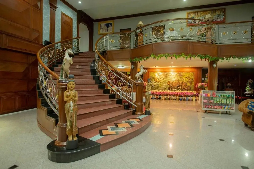 HAPPINESS GARDEN HOTEL photo 3
