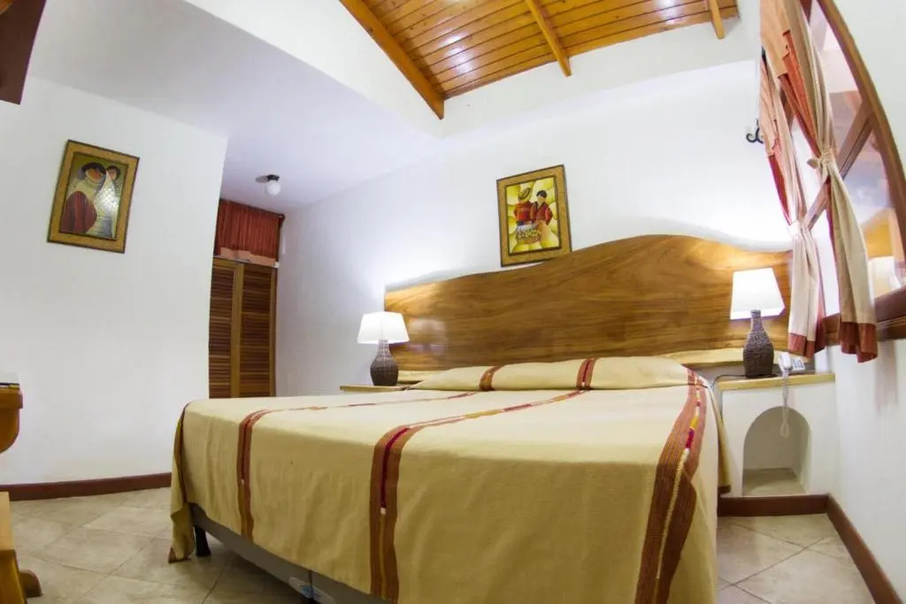 Hotel Dos Mundos - Chambres