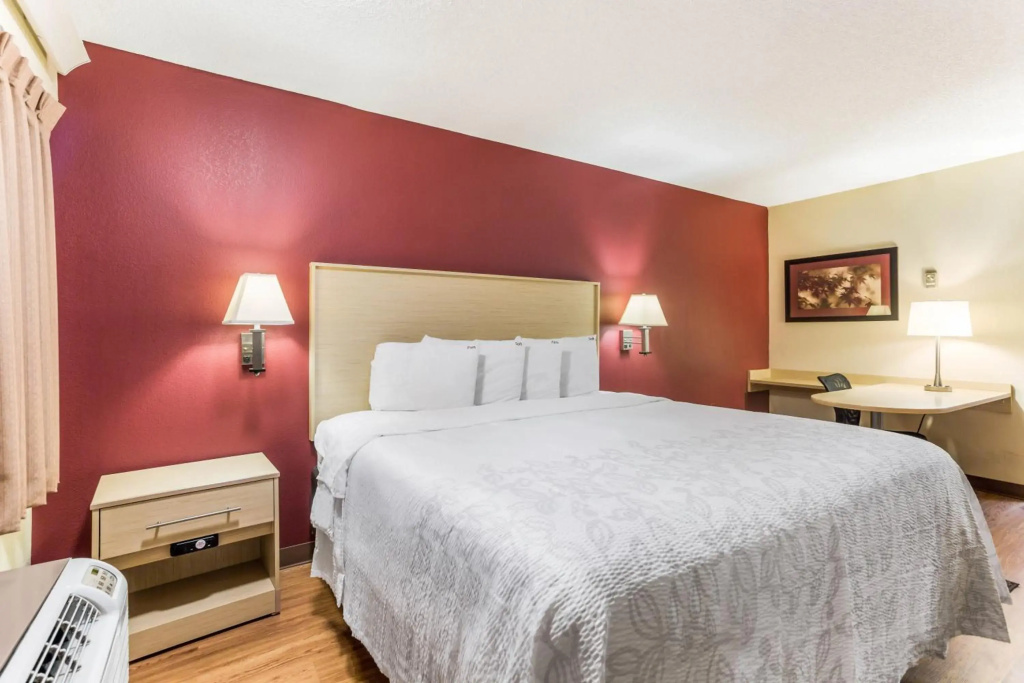 Red Roof Inn PLUS+ Nashville North - Goodlettsville - фото 22