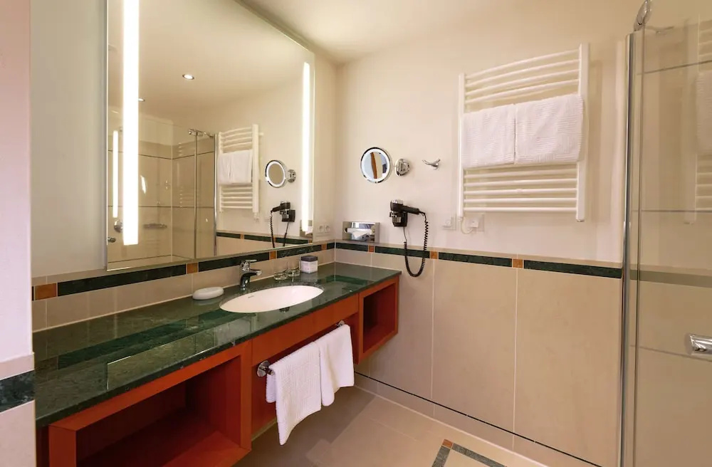 ATLANTIC Hotel Wilhelmshaven - Chambres