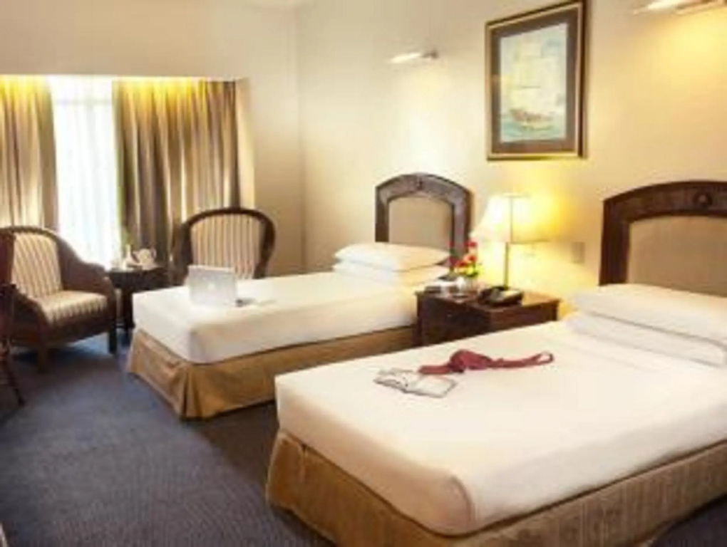 Waterfront Cebu City Hotel & Casino