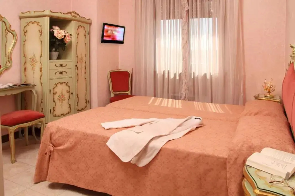 Romulus Hotel - Chambres