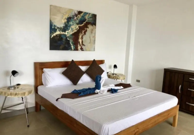 Deluxe Suite with balcony and with sea view