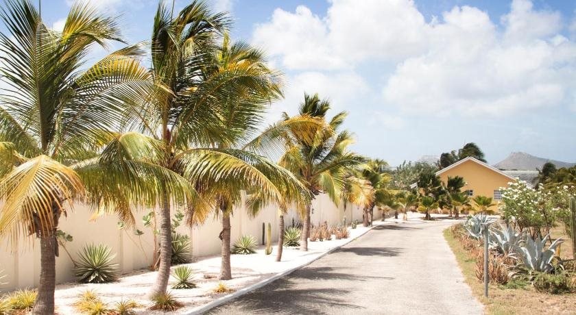 Beach & Waterfront