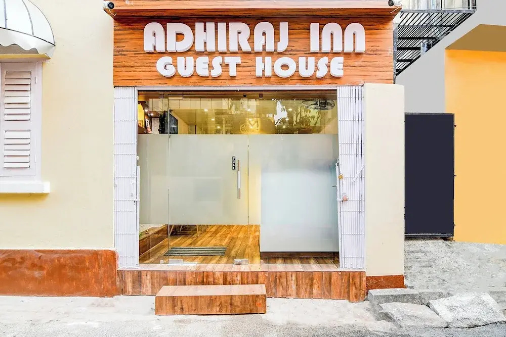 Fabhotel Adhiraj Inn