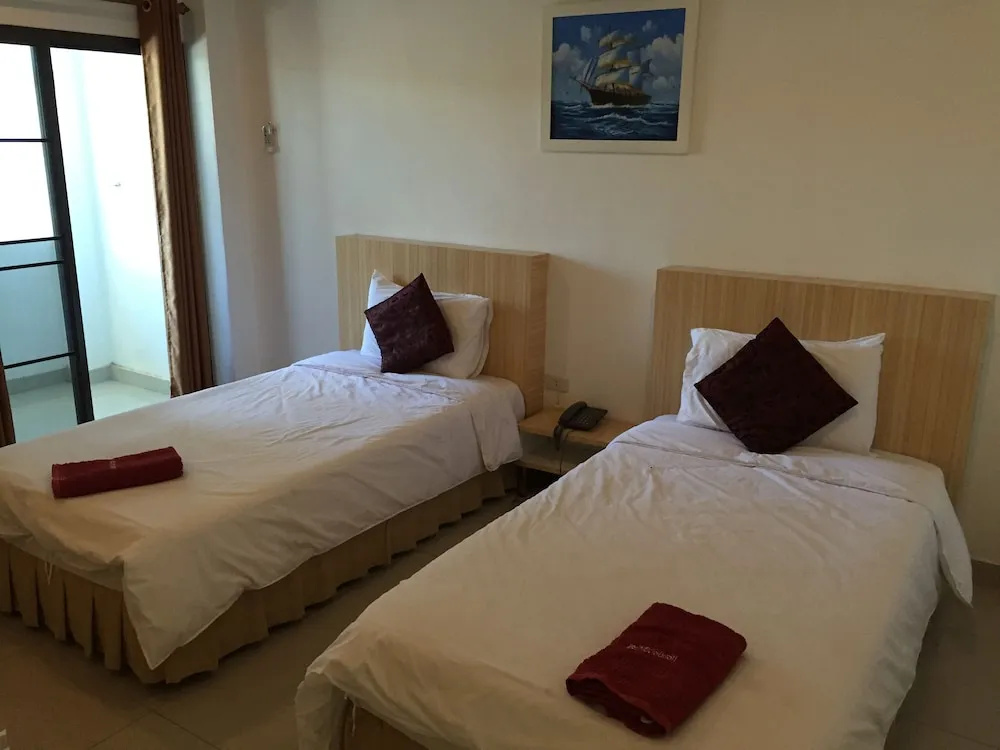 Standard Double room (twin beds)