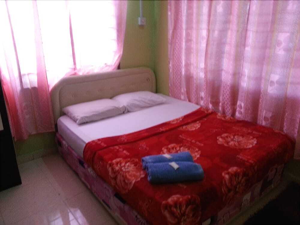 Mnr Motel