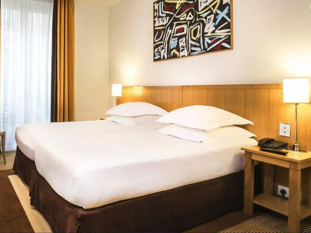 Double room (twin beds)