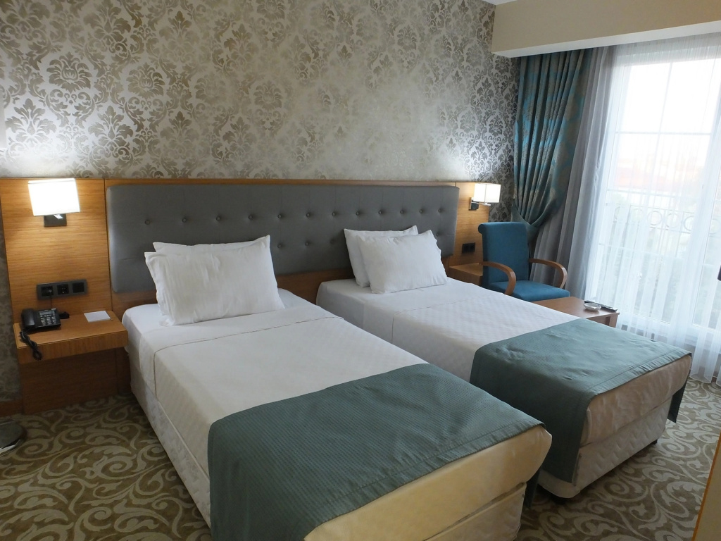 Hotel photo 1