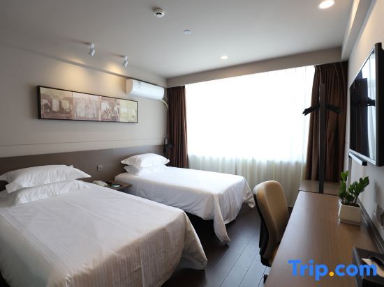 Taksu Sanur Hotel