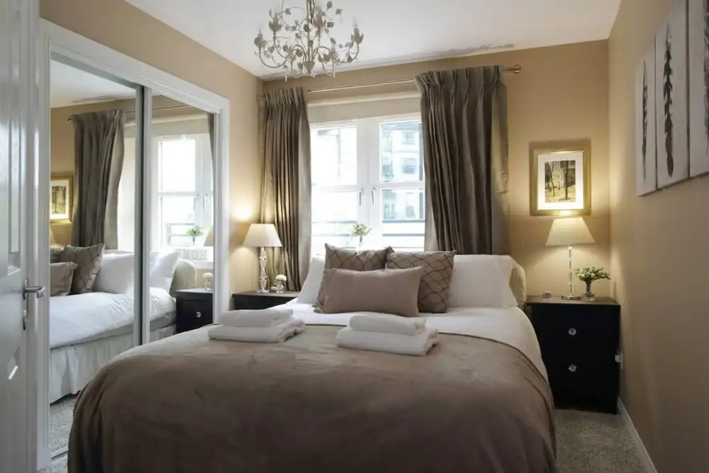 2 Bedroom Flat With Garage Parking