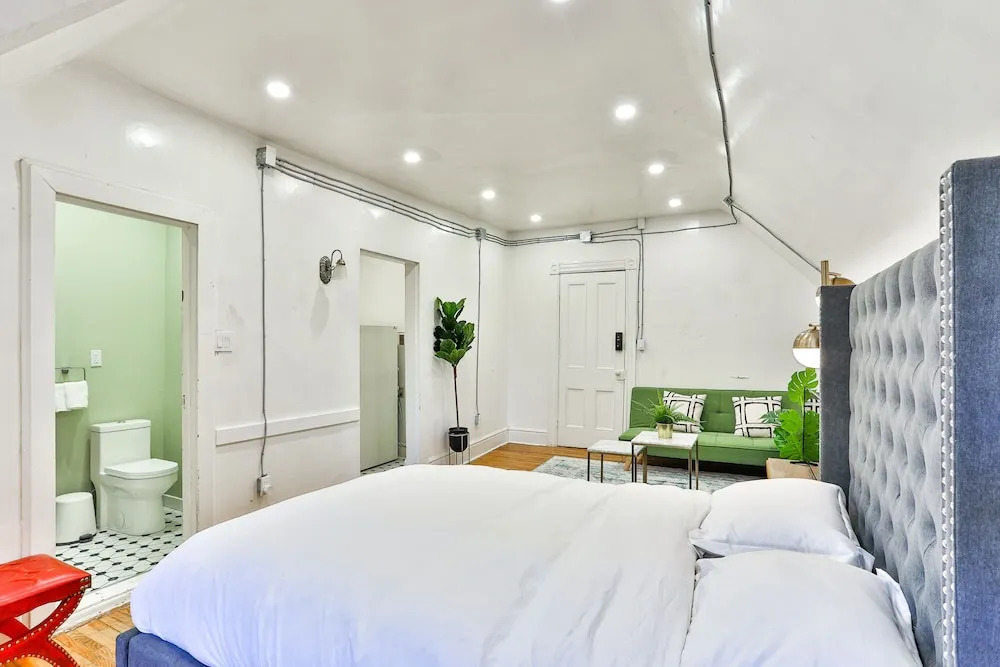 The West House - фото 6