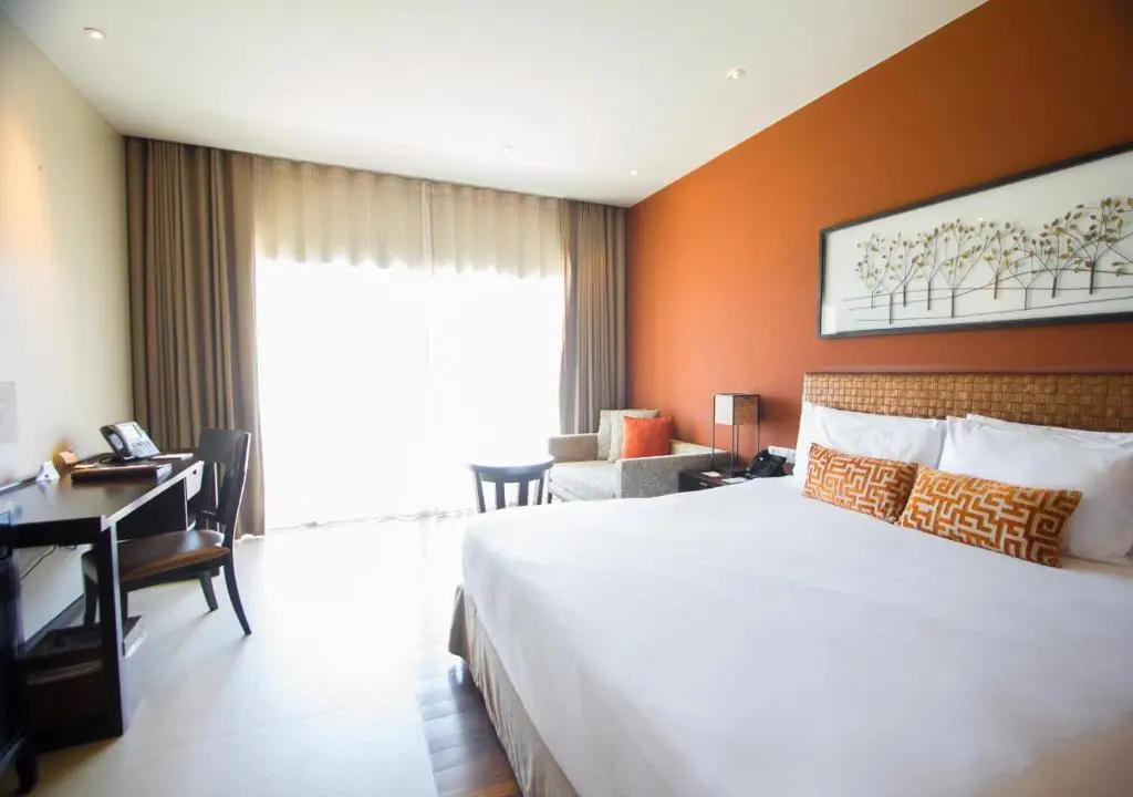 Classic Double room (full double bed)