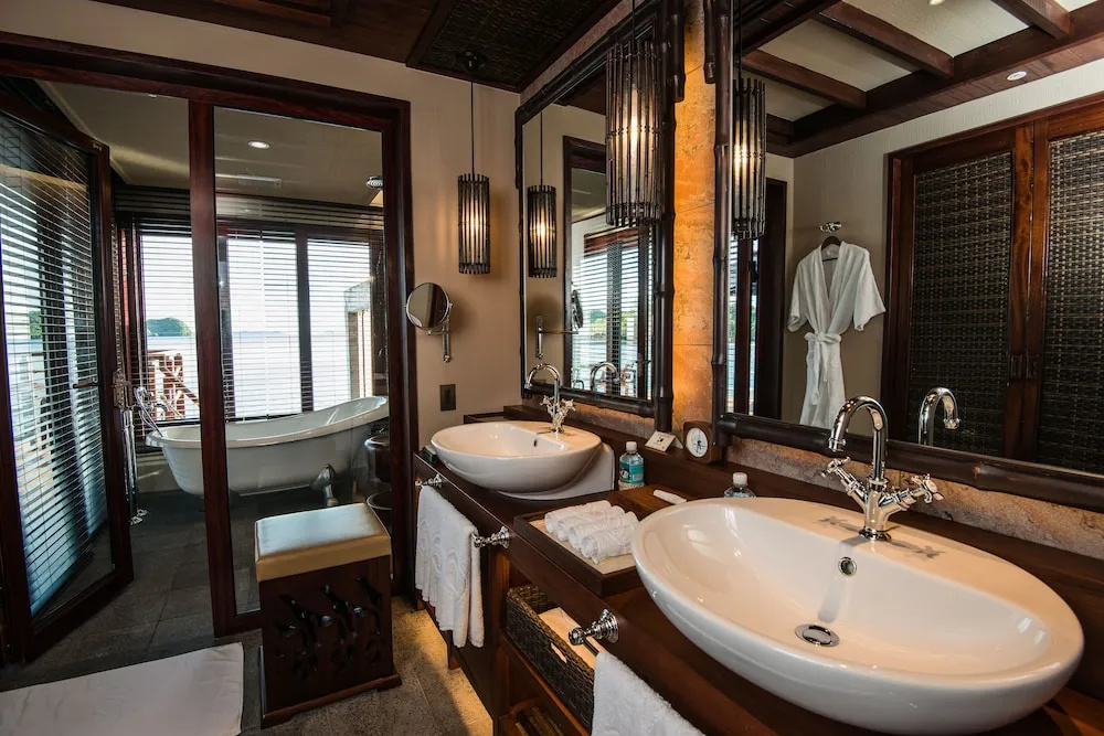 The Pristine Villas and Bungalows at Palau Pacific Resort - фото 22