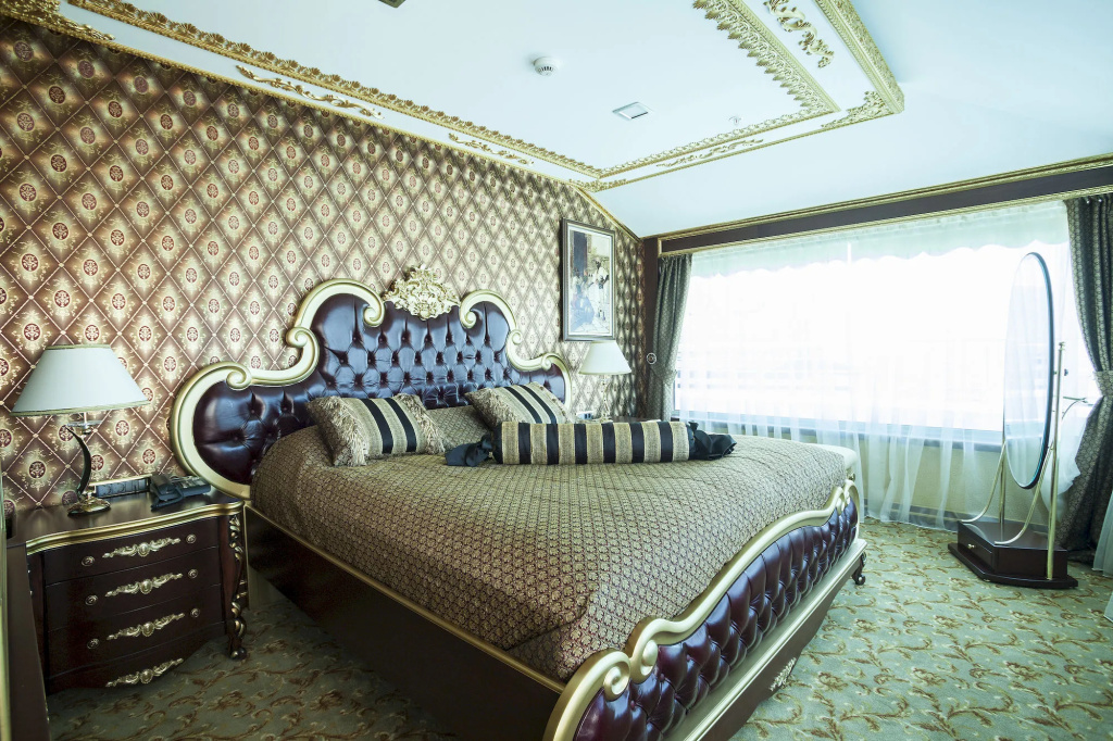 Balcony & Terrace