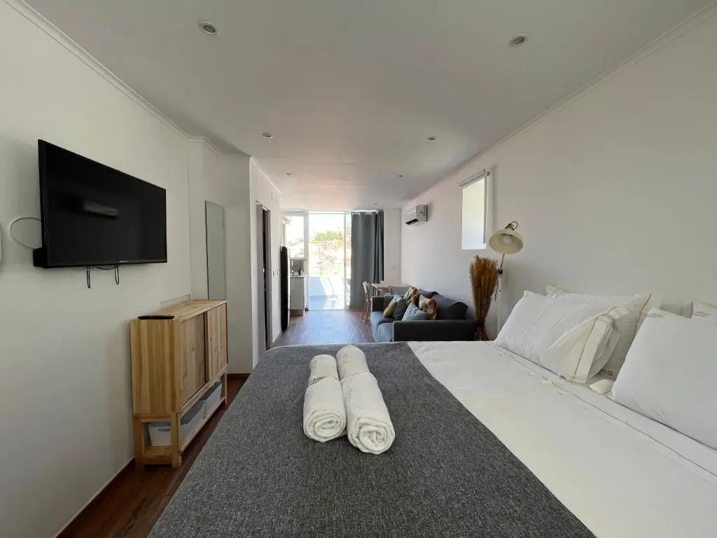 Apartment with balcony