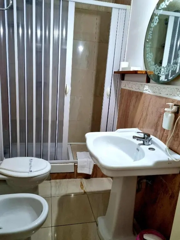 Economy room