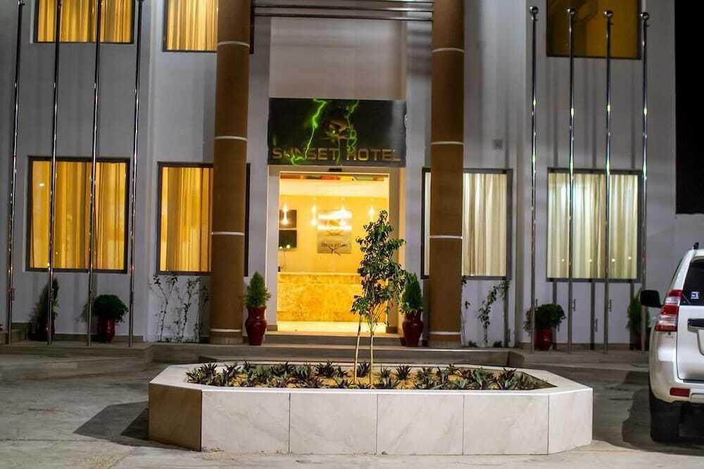 Hôtel Sunset image