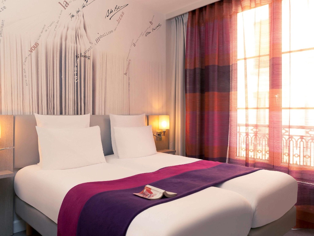 Mercure Paris Montparnasse Raspail 54