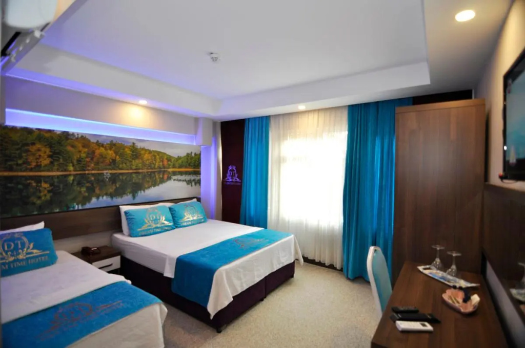 Deluxe Triple room
