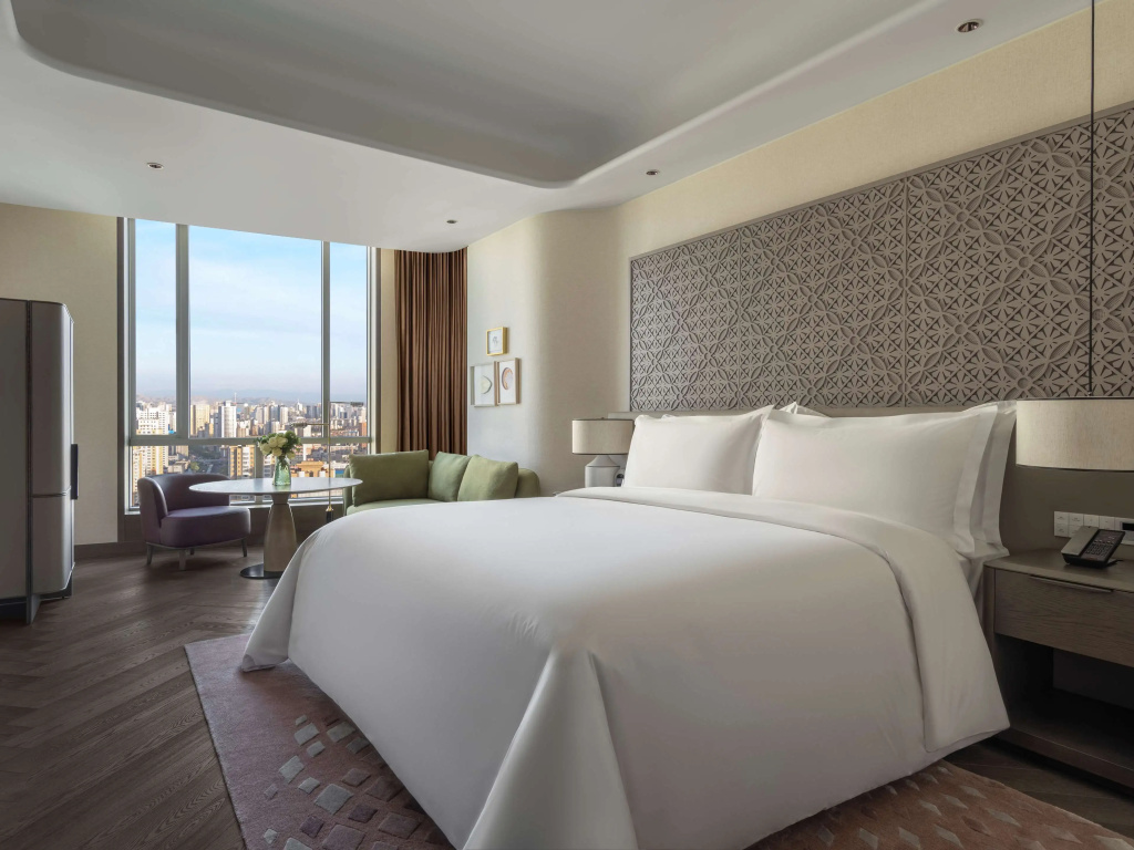 Conrad Urumqi - 5