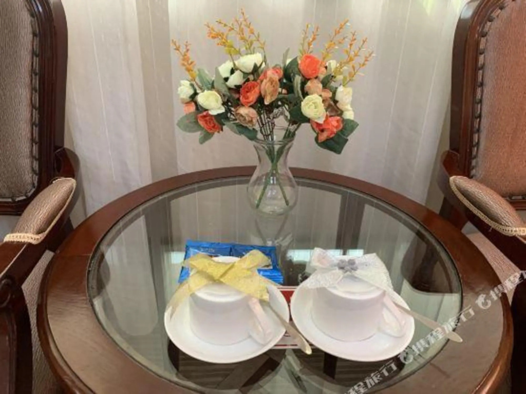 Liuzhou Hotel （South Gate） - фото 3