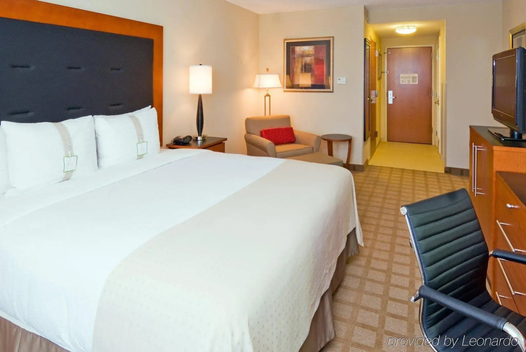 Crowne Plaza Ft. Myers Gulf Coast by IHG — фото 5