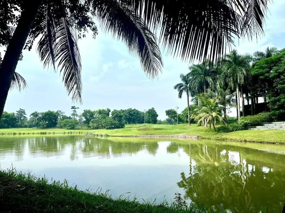 Sol Forest Ecopark Apartments
