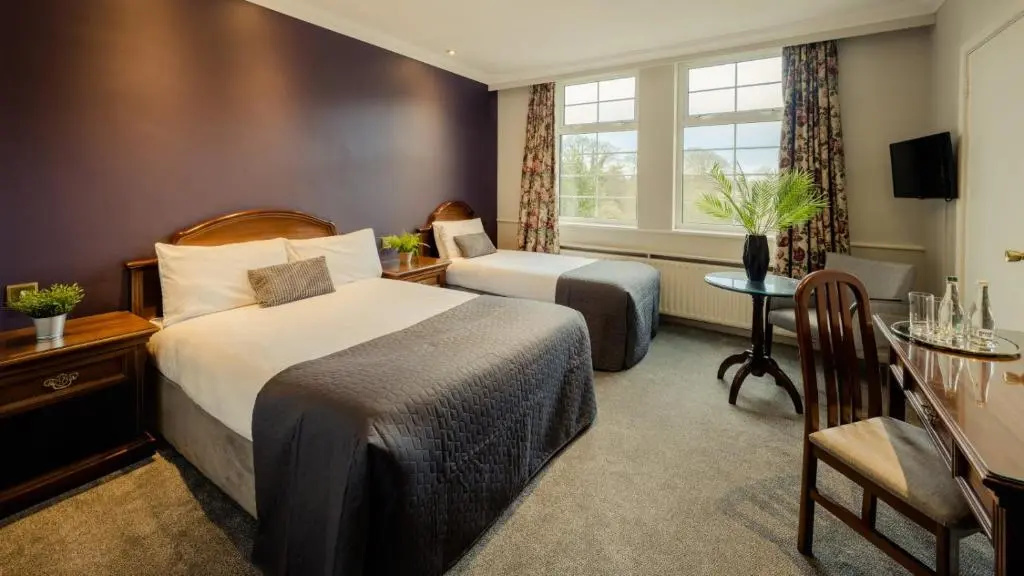 Twin Trees Hotel - Chambres