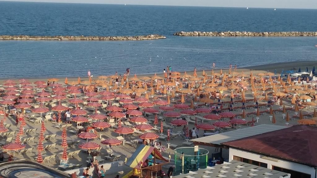 Beach & Waterfront