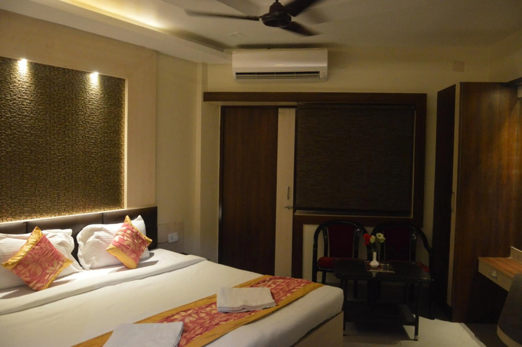 Hotel Jeevan Sandhya — 5