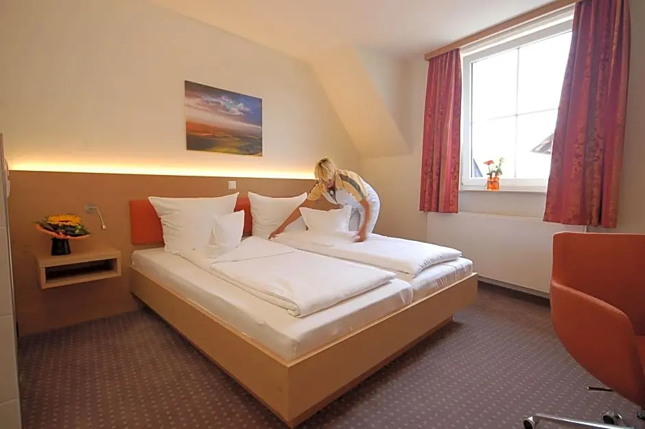 Comfort room