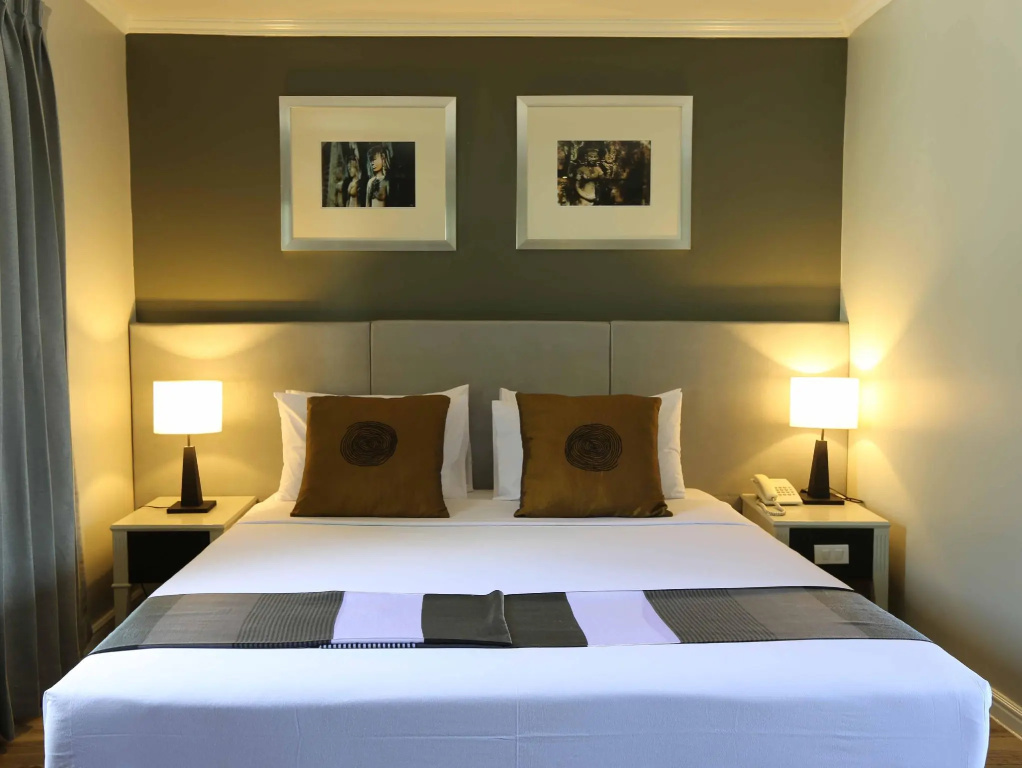Double Junior Suite (full double bed)