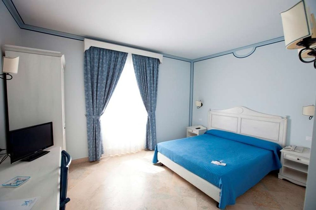 Hotel photo 30