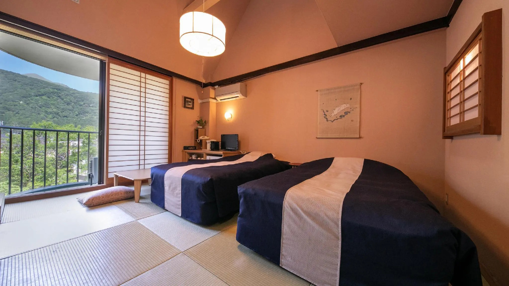 Yufuin Kahorinosato Hanamura — 5