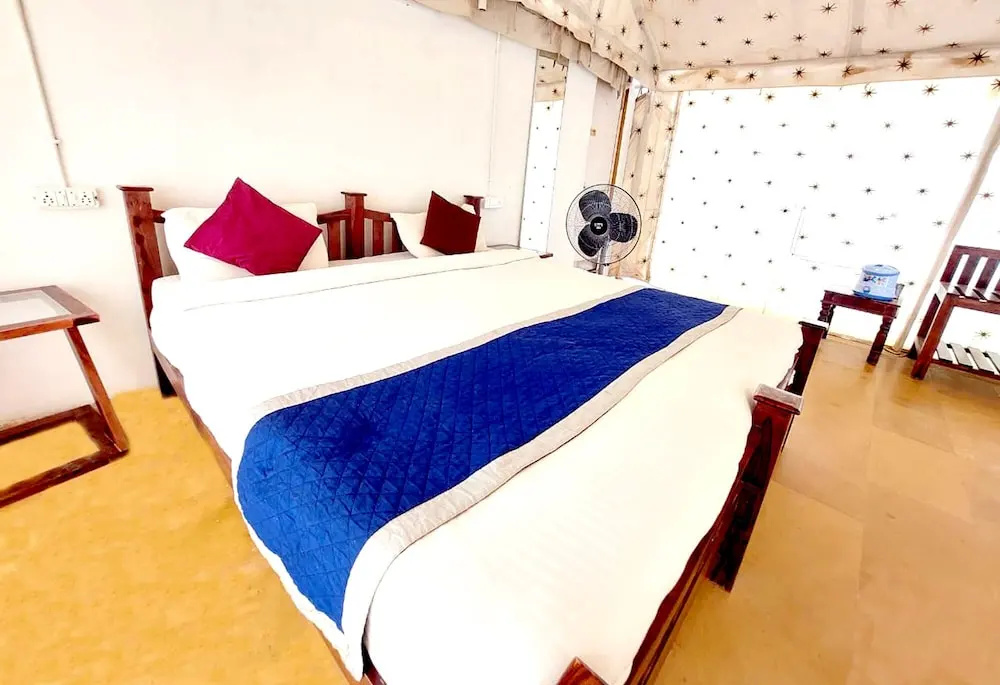 Sheesh Mahal Desert Camp - Chambres