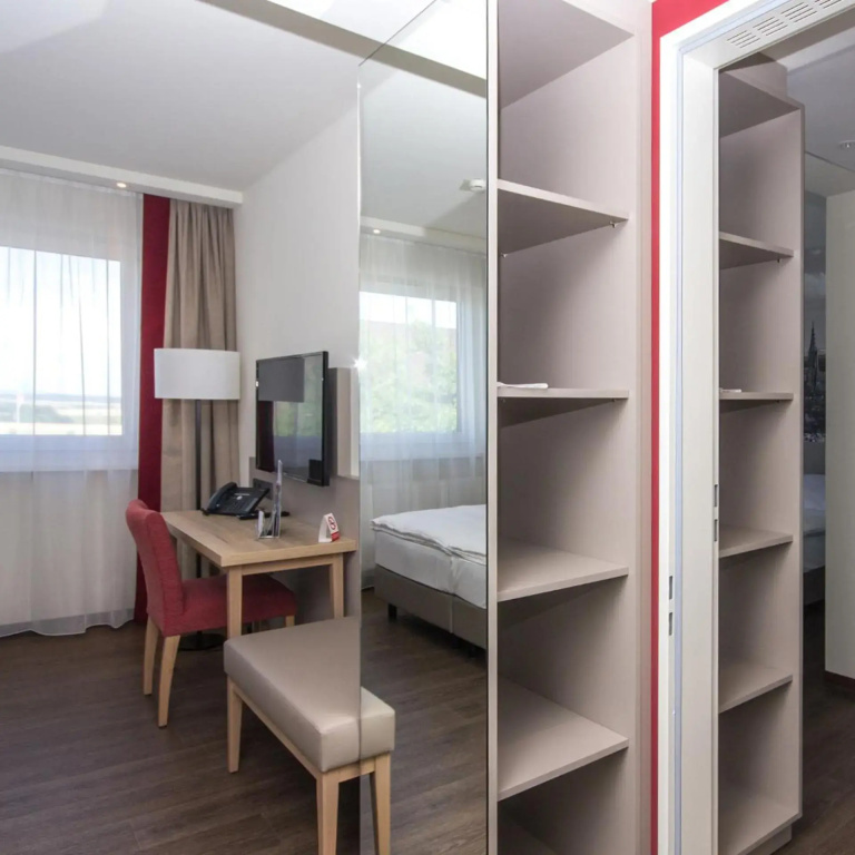 Hotel photo 32