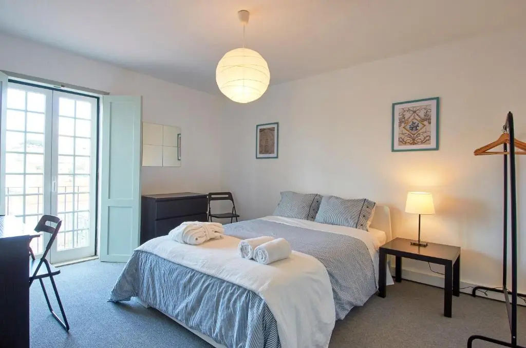 Standard Double room with balcony (full double bed)