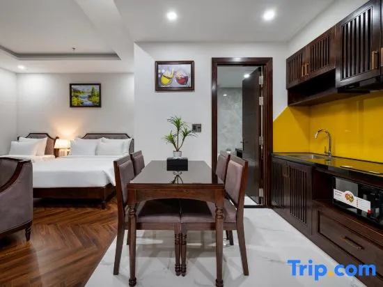 Double Studio with balcony (twin beds)