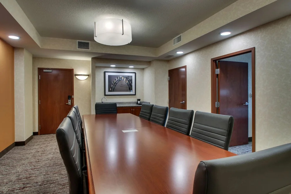 Drury Inn & Suites Findlay - Chambres