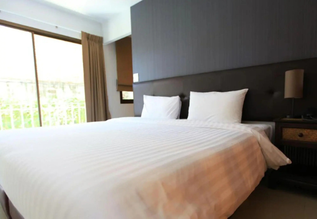 The One Residence — 5